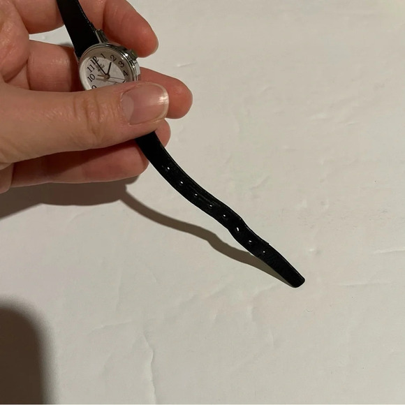 Timex Indiglo Quartz Watch Women Black Strap *needs Battery - Picture 3 of 10